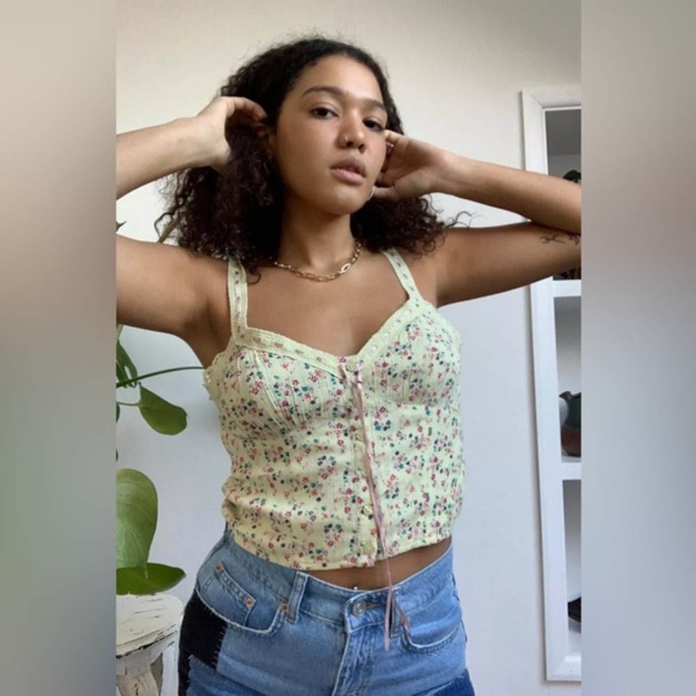 Urban Outfitters Raquel Yellow Floral‎ Cami Top